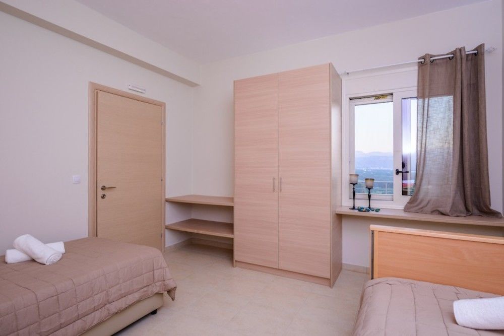 Aksos Suites Accessible Accommodation Agia  ภายนอก รูปภาพ